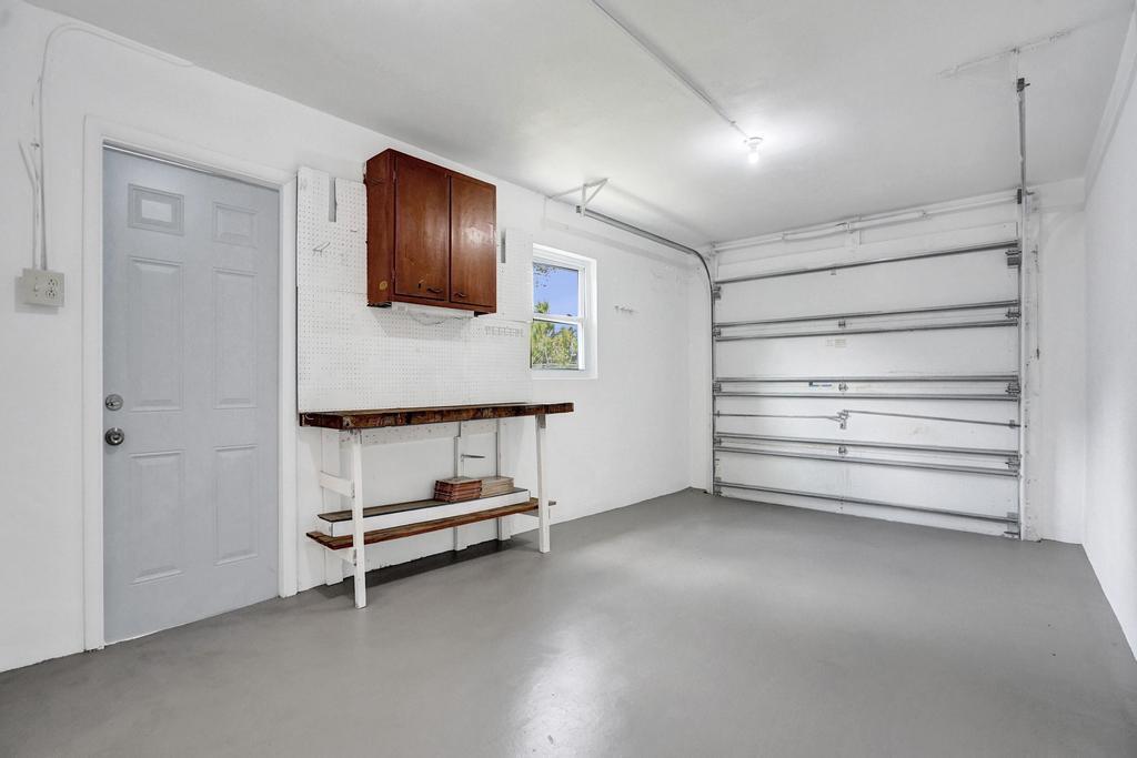 GARRISONS SUB - Residential