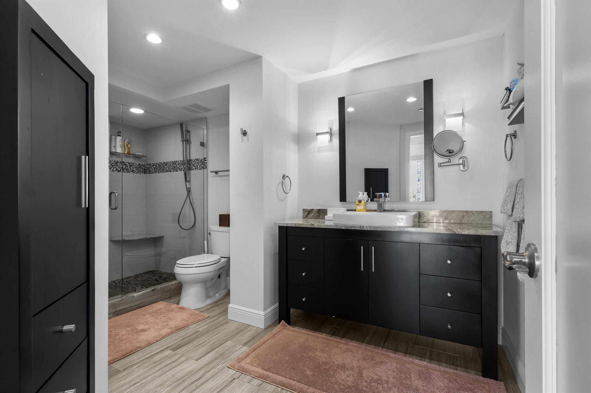 ABERDEEN ARMS CONDO - Residential Lease