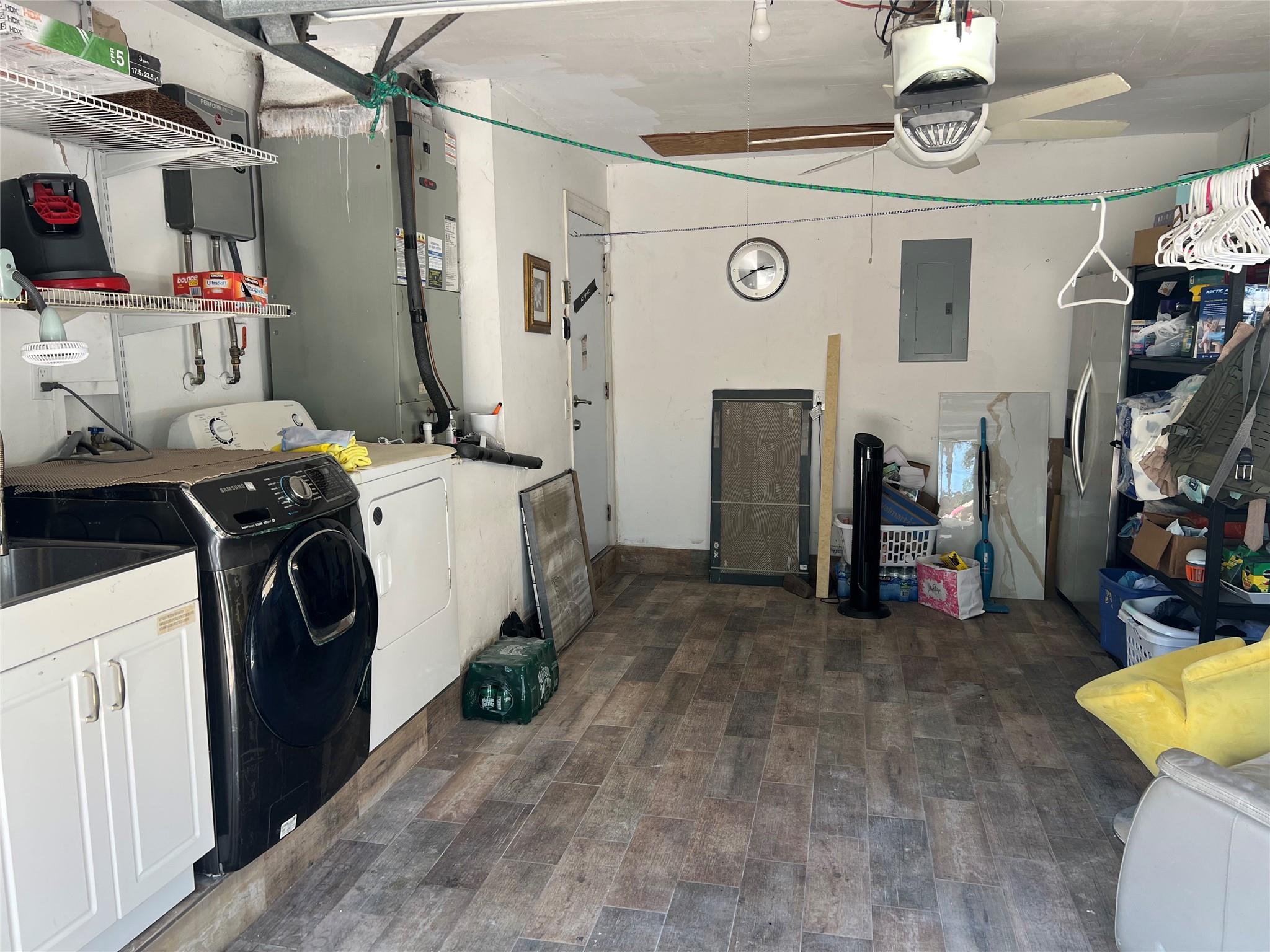 WEST DEERFIELD BEACH - Residential Lease