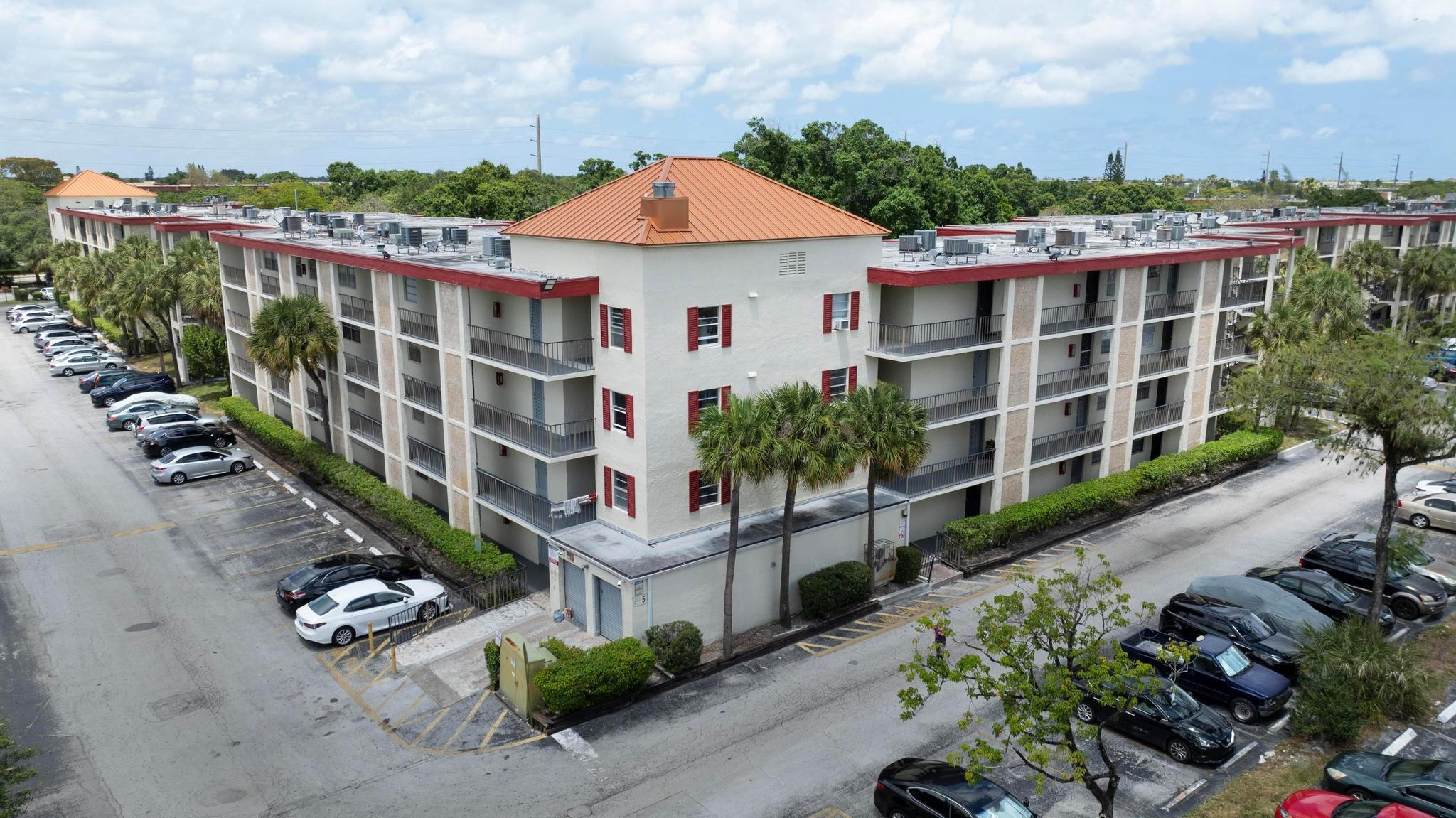 Cypress Chase Condo No5 - Residential Lease