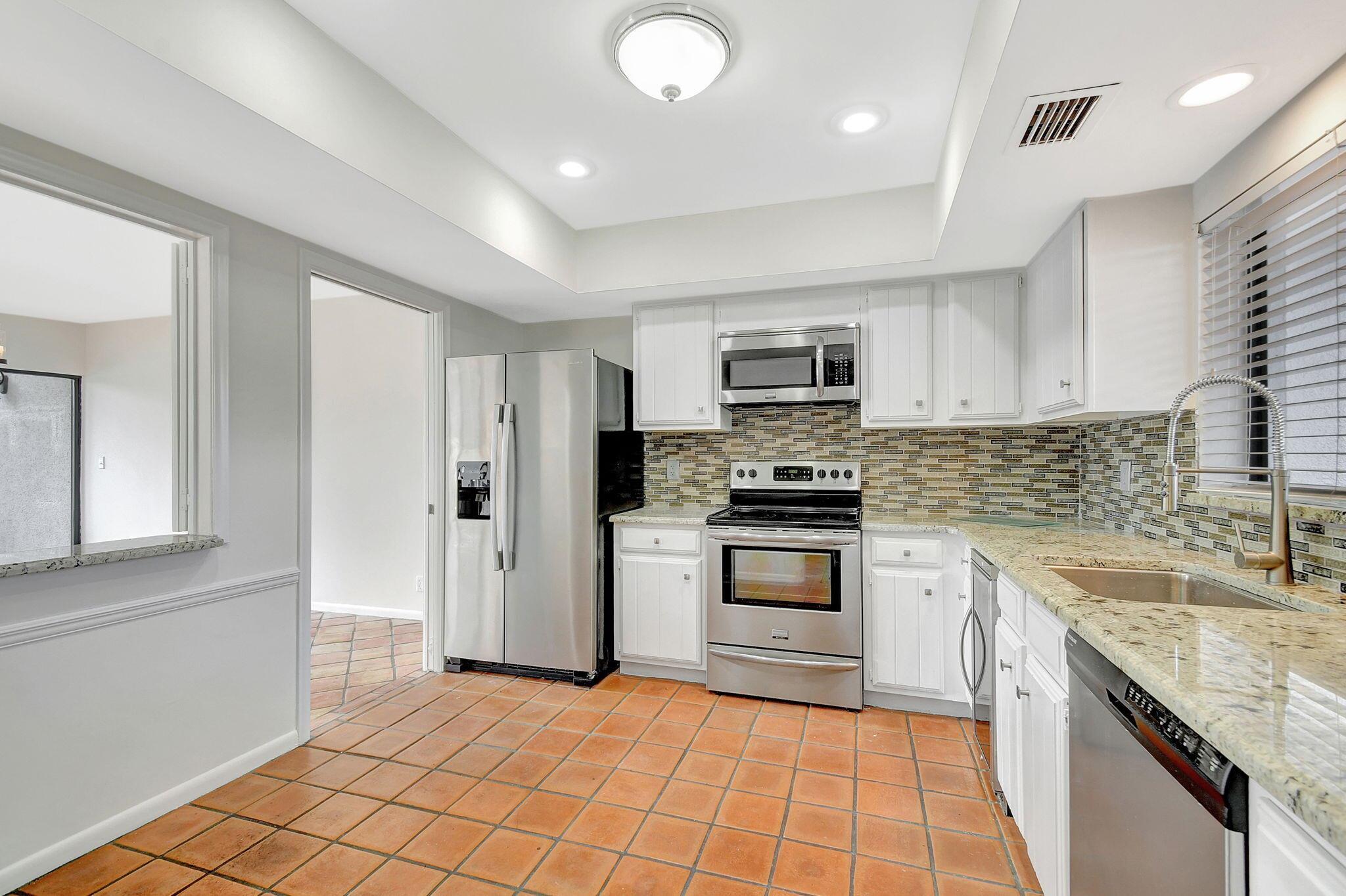 LANDS OF THE PRESIDENT CO - Residential