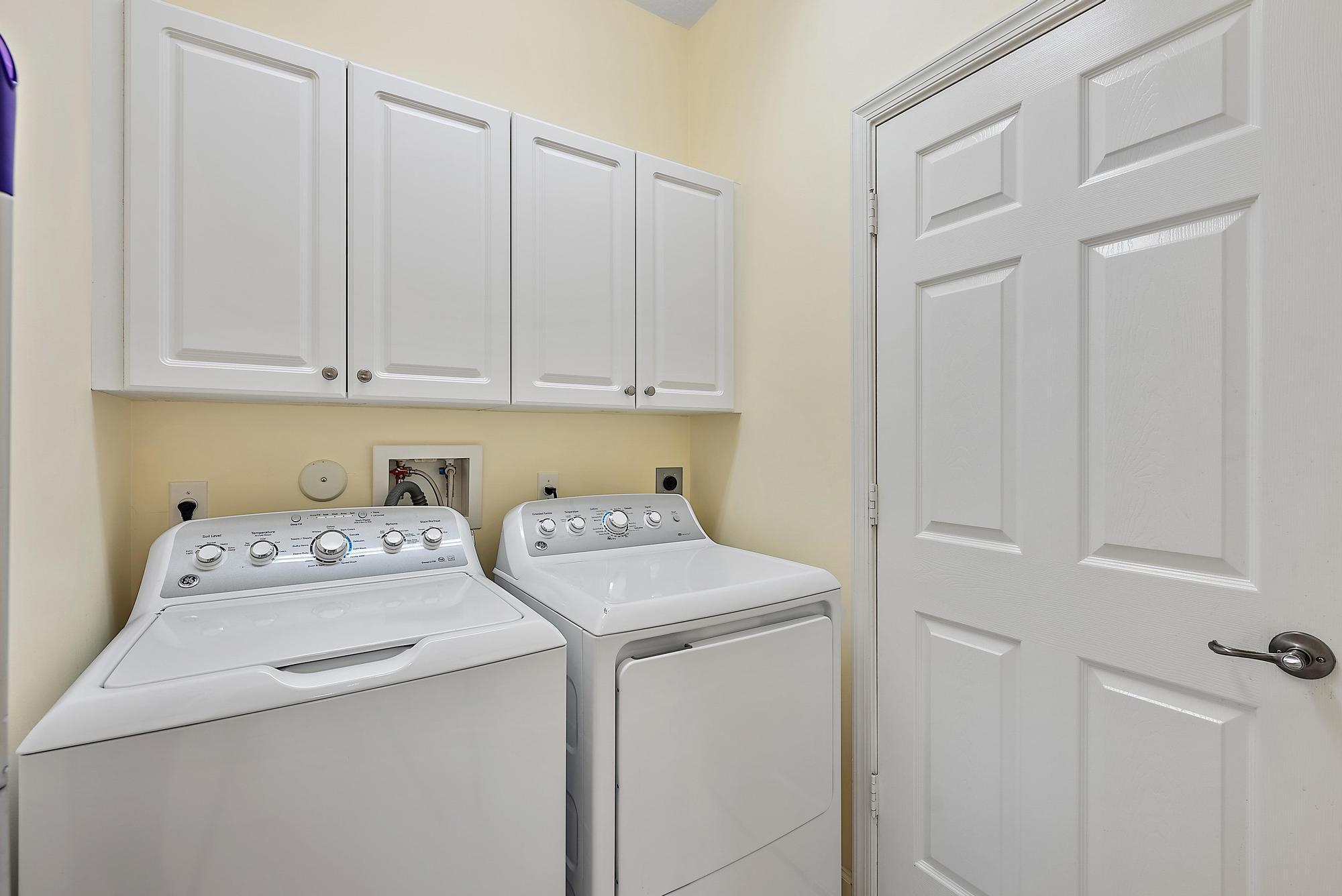 JUPITER RIVER ESTATES - Residential Lease