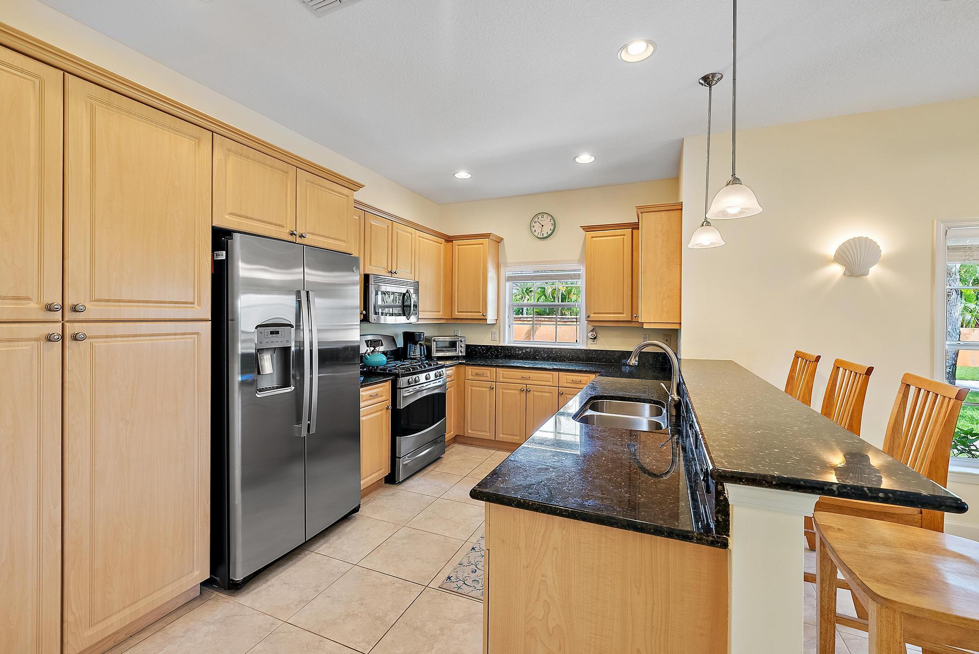 JUPITER RIVER ESTATES - Residential Lease
