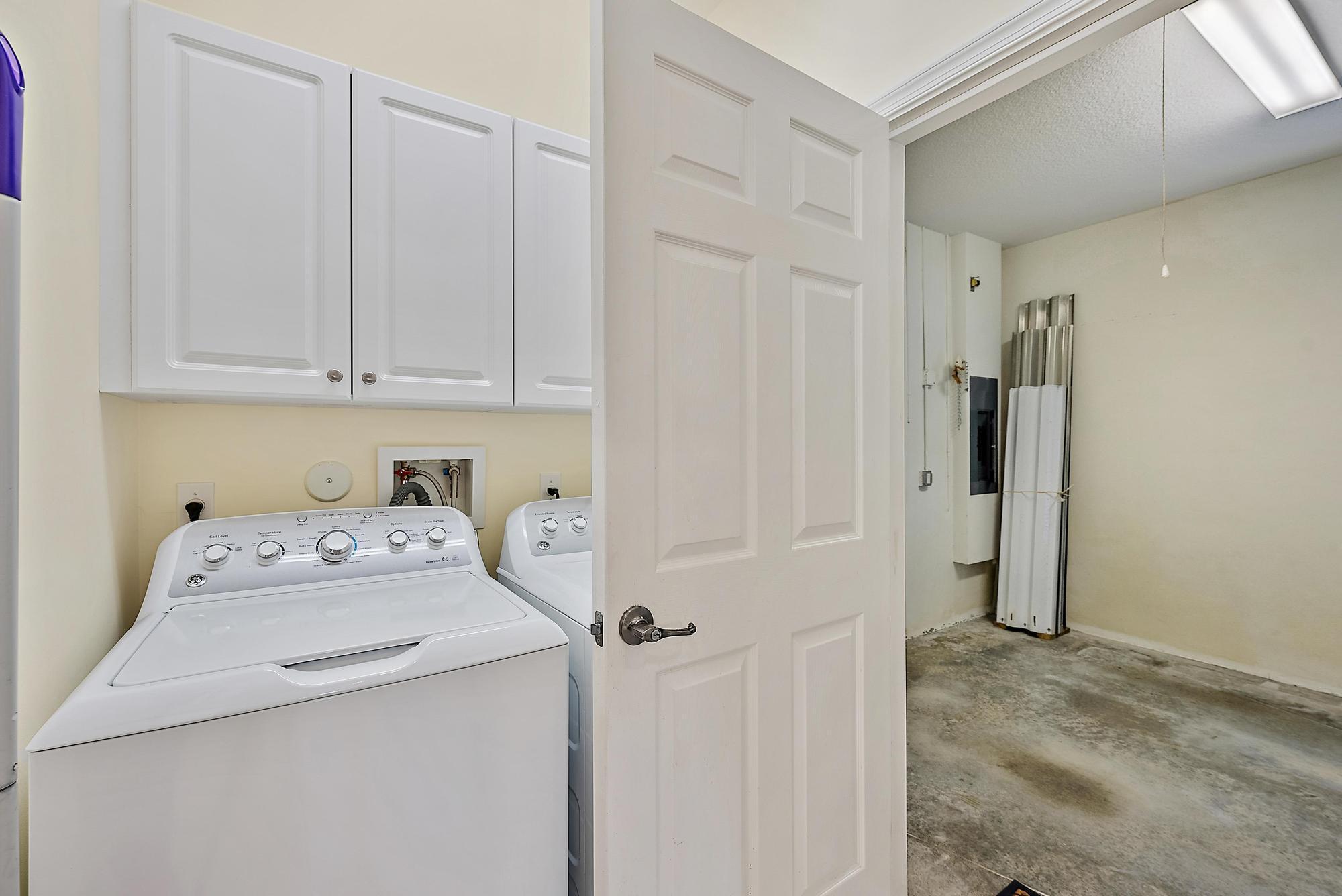 JUPITER RIVER ESTATES - Residential Lease