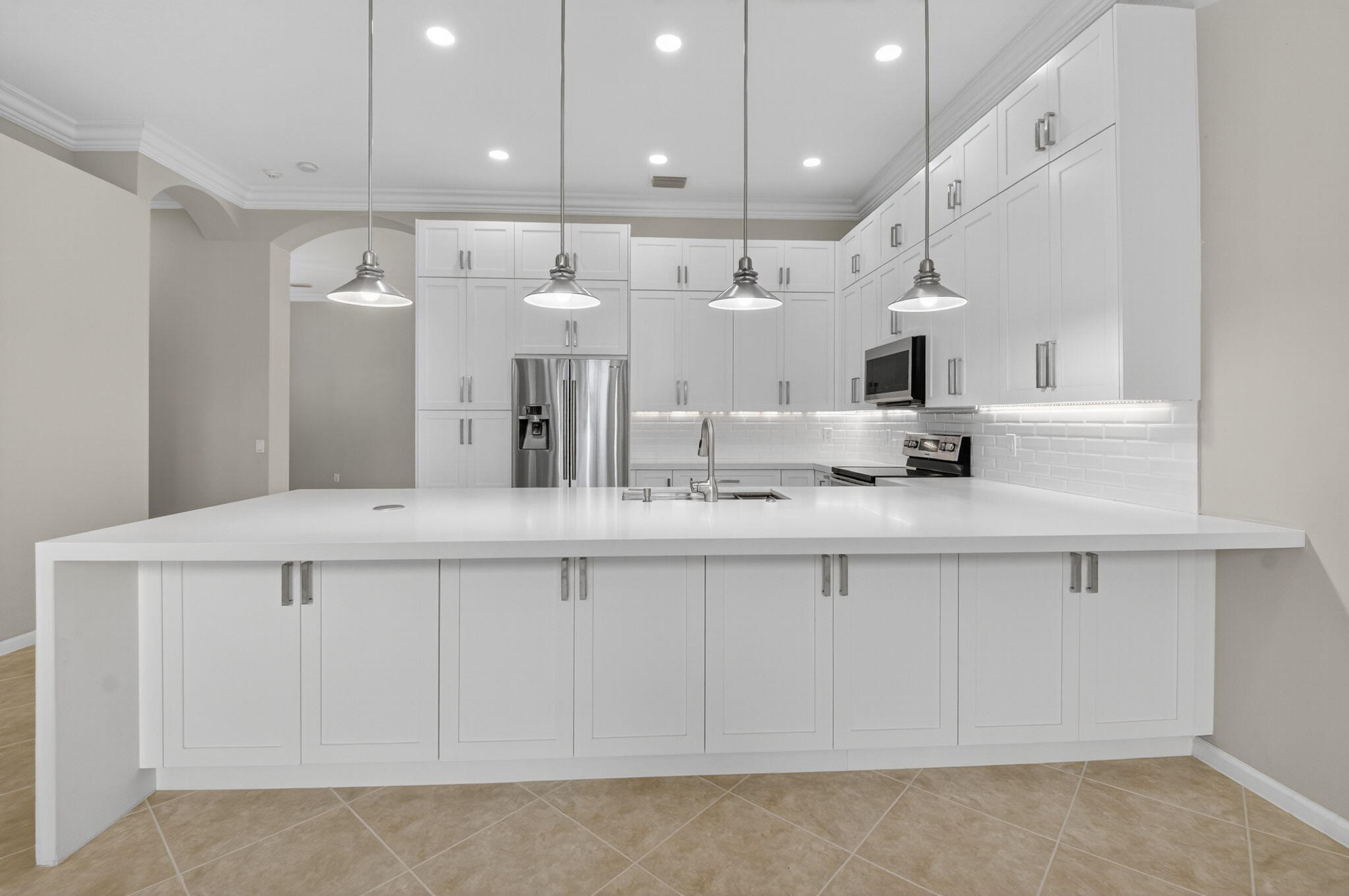 VALENCIA FALLS 3 - Residential