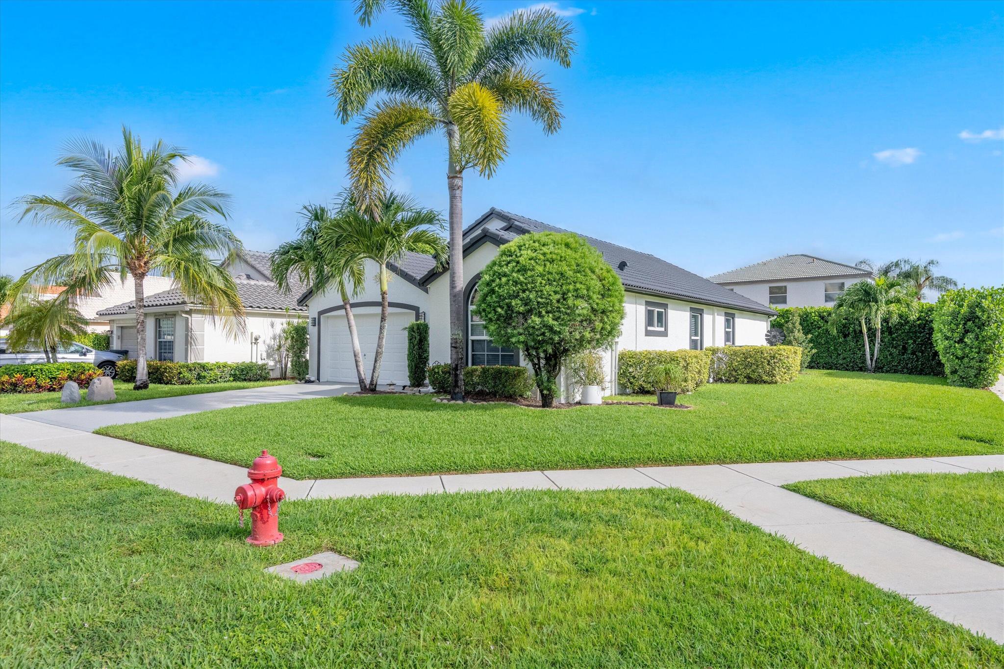 1664 Oak Berry Circle