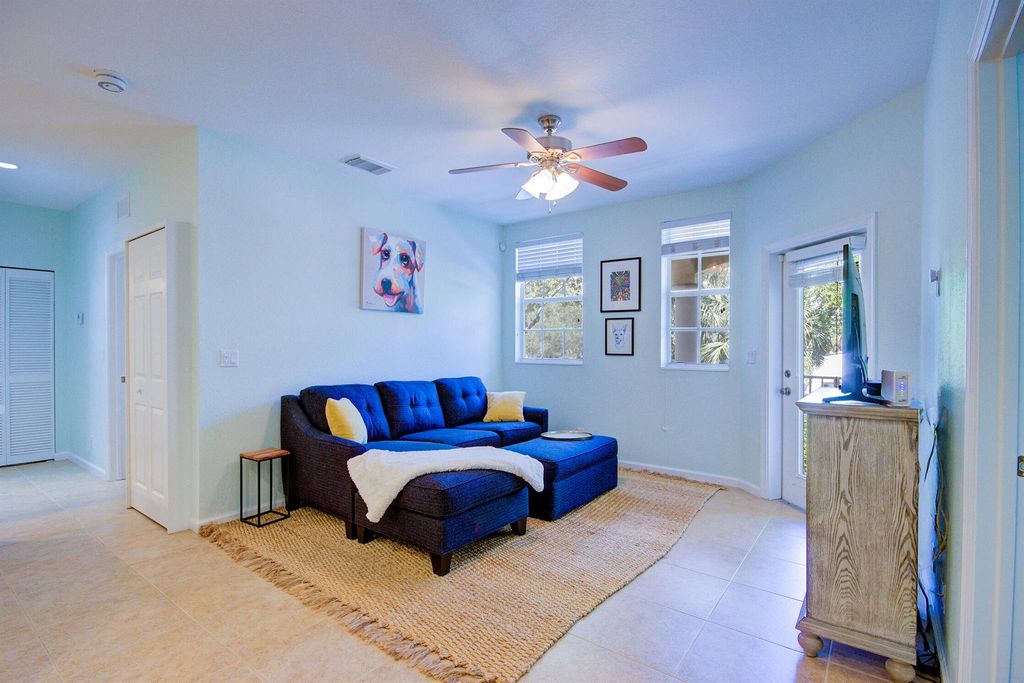 Photo of 1406 W Wickham Circle #A, Delray Beach, FL 33445 (MLS # R11093483)