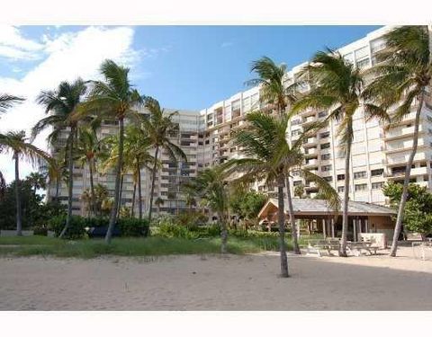 A home in Lauderdale By The Sea