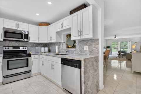 Tiny photo for 2504 Antigua Terrace #A1, Coconut Creek, FL 33066 (MLS # B26017329)