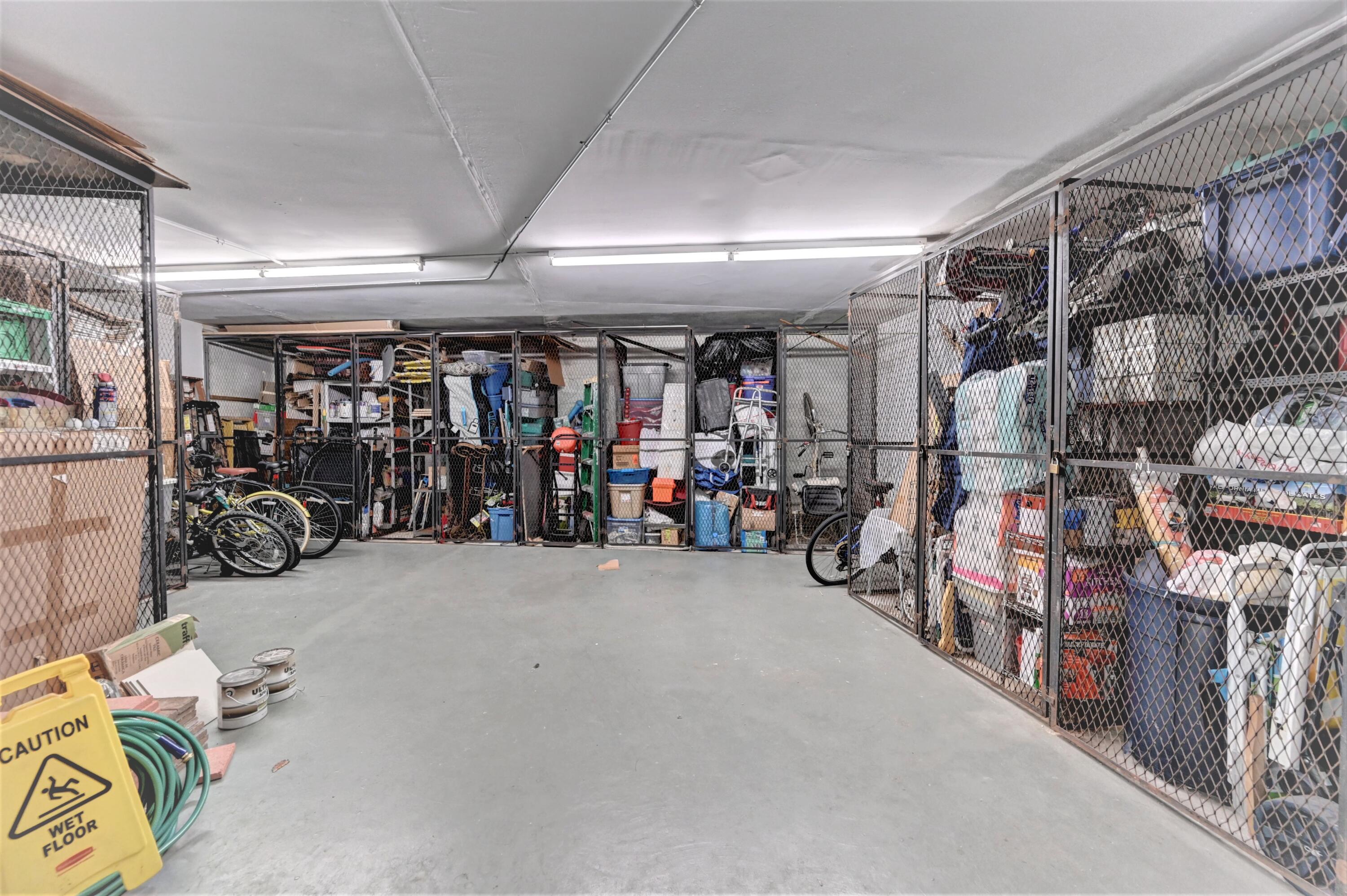 ANTIGUA VILLAGE I B CONDO - Residential