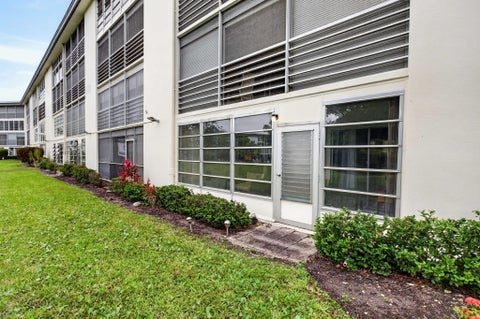 Tiny photo for 2504 Antigua Terrace #A1, Coconut Creek, FL 33066 (MLS # B26017329)