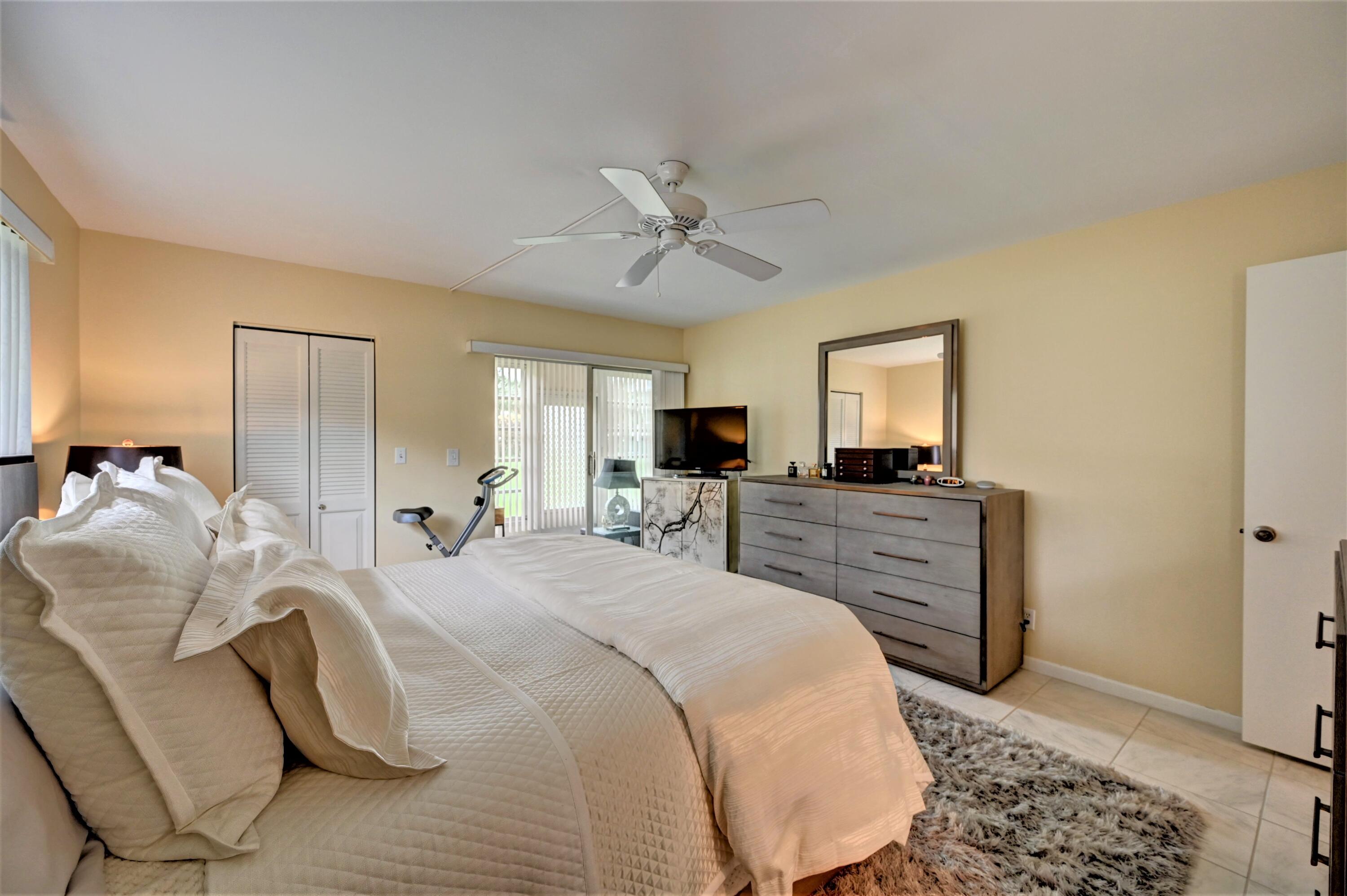 ANTIGUA VILLAGE I B CONDO - Residential