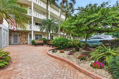 Tiny photo for 2504 Antigua Terrace #A1, Coconut Creek, FL 33066 (MLS # B26017329)