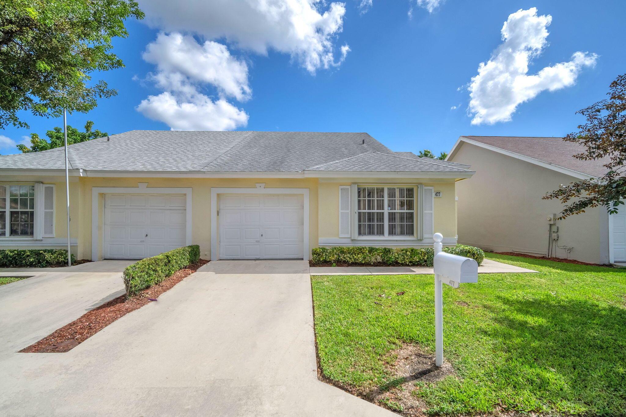 Welcome to Keys Gate! This 2 bed 2 bath home, with split floor plan, is ready for its new owner! Open floor plan, High ceilings and charming screened patio make this home perfect to entertain guests. Lawn and exterior maintenance covered by the HOA makes owning this home effortless. Enjoy access to the Royal Palm Clubhouse with an Olympic size pool, jacuzzi, gym, theater, billiards and more! Ideal for a first time home buyer or a 2nd home for snowbirds looking for all inclusive amenities. Priced to sell! Schedule your showing today!