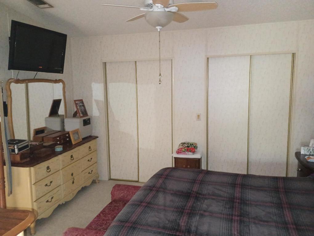 Tropical Isles - Residential