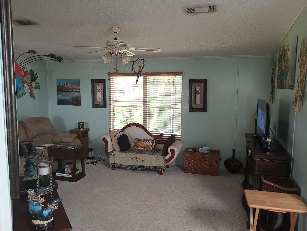 Tropical Isles - Residential