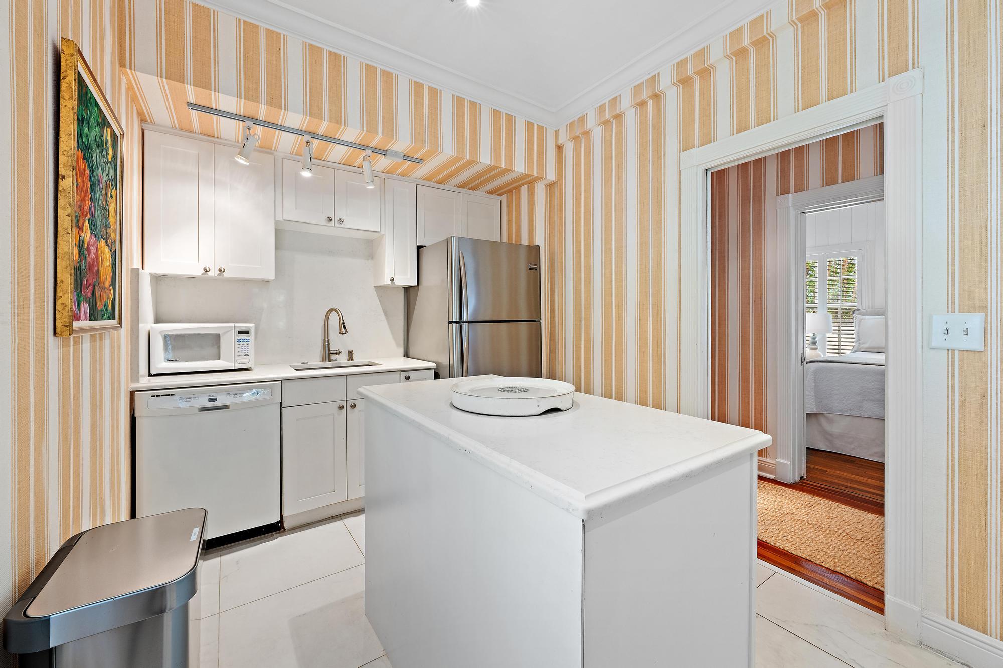 PRIMAVERA ESTATES (OCEAN SEC) - Residential Lease