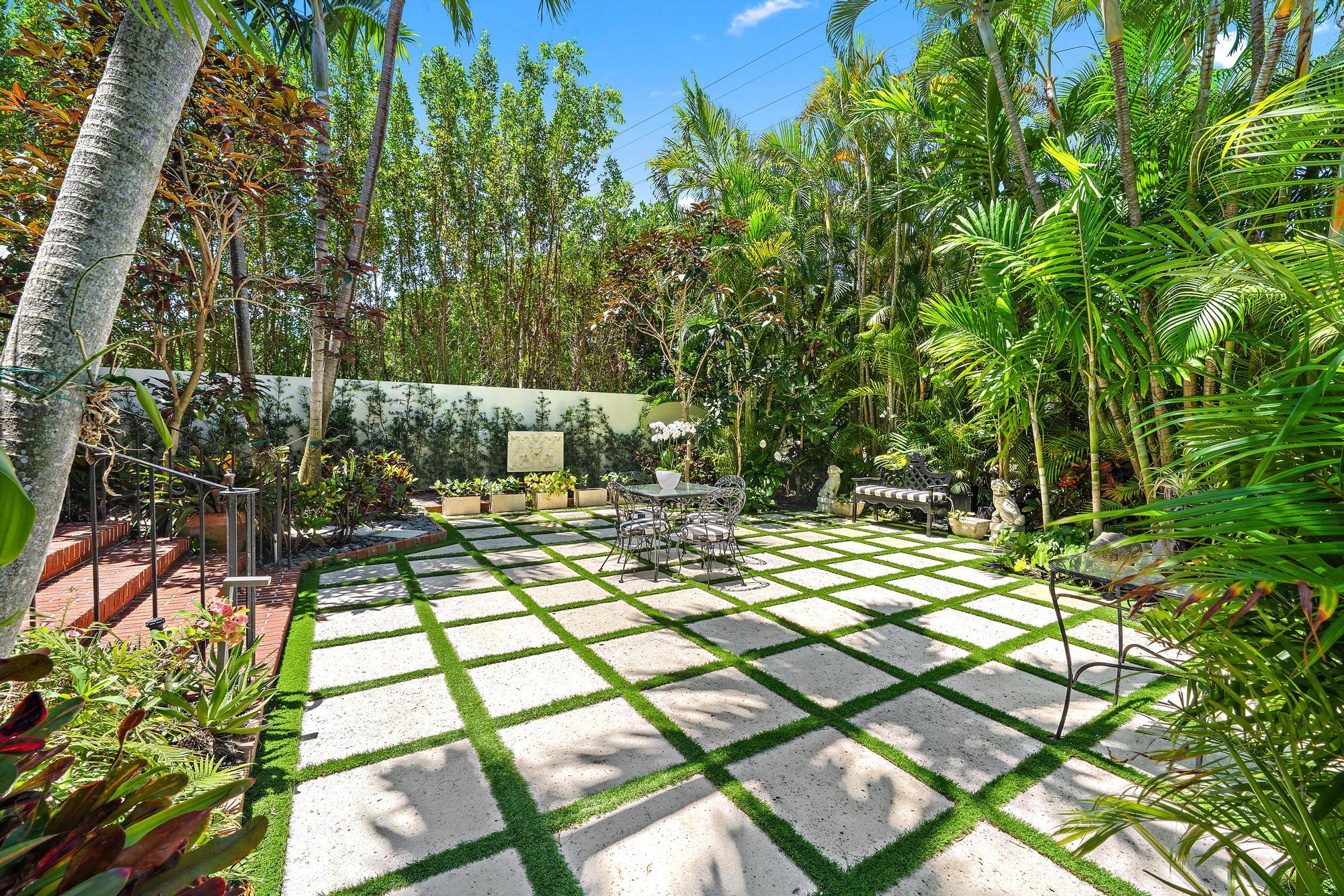 PRIMAVERA ESTATES (OCEAN SEC) - Residential Lease