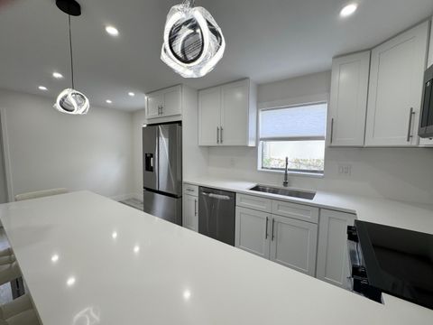 Tiny photo for 108 Brittany #C, Delray Beach, FL 33446 (MLS # B26028381)