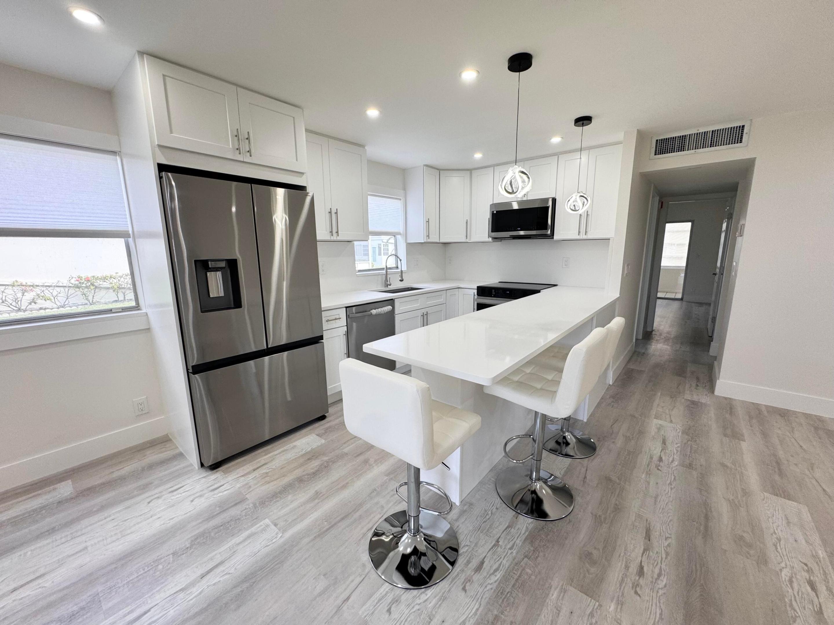 KINGS POINT BRITTANY CONDOS - Residential