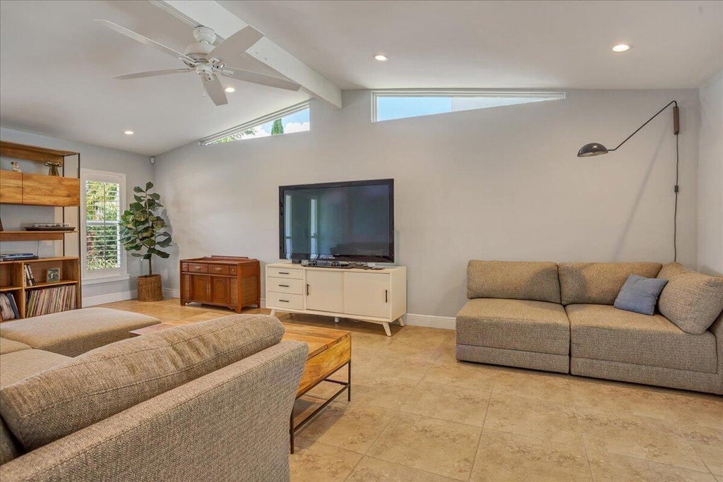 Photo of 1110 SW 15th Street, Boca Raton, FL 33486 (MLS # B26080286)