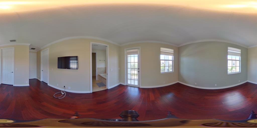 CENTRAL PARK / PENINSULA VILLAGE GREENS - Residential