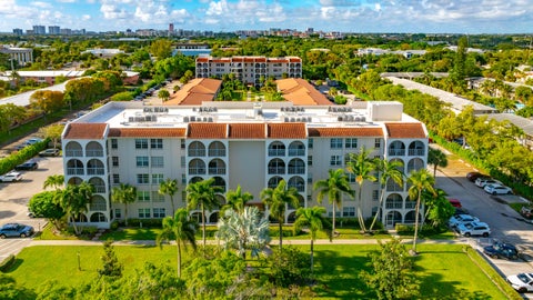 Tiny photo for 250 NE 20TH Street #5260, Boca Raton, FL 33431 (MLS # B26090566)