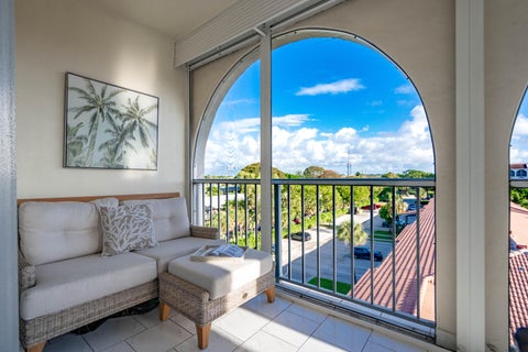 Tiny photo for 250 NE 20TH Street #5260, Boca Raton, FL 33431 (MLS # B26090566)