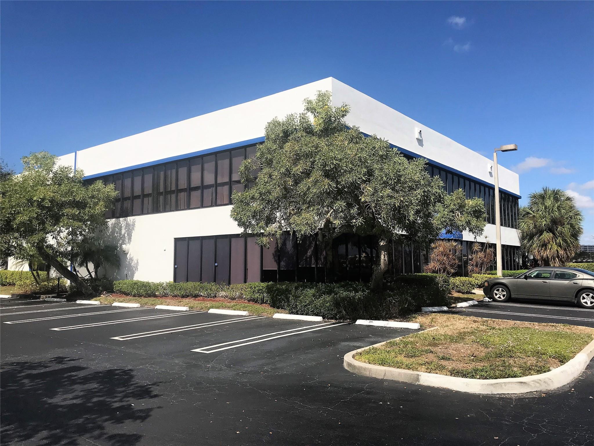 3500 Gateway Dr 104 & 204