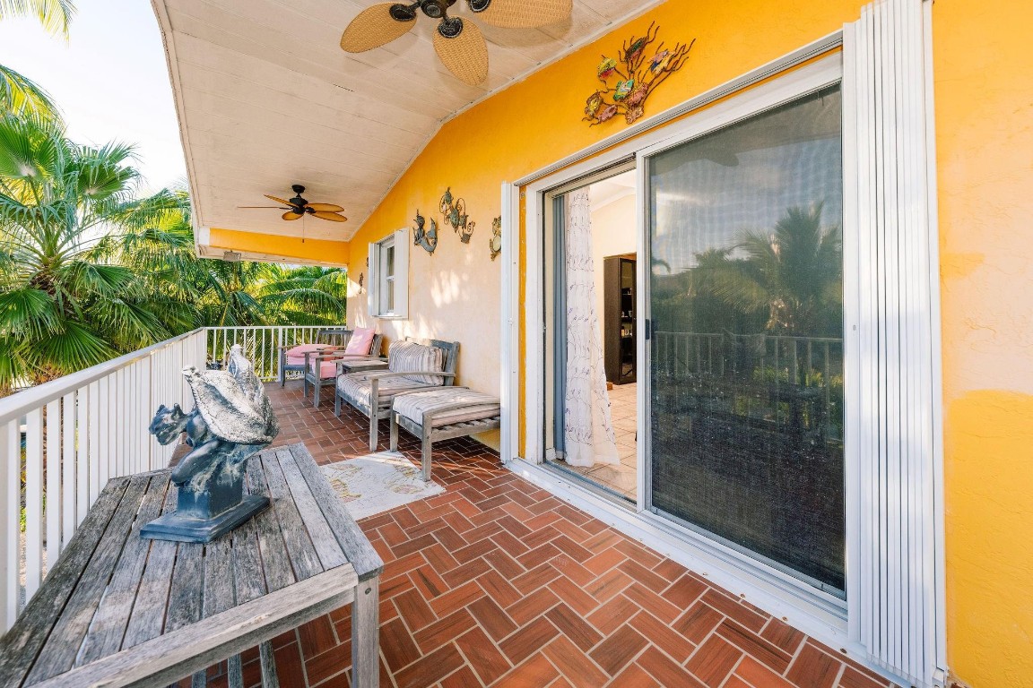 OCEAN SHORES KEY LARGO - Residential