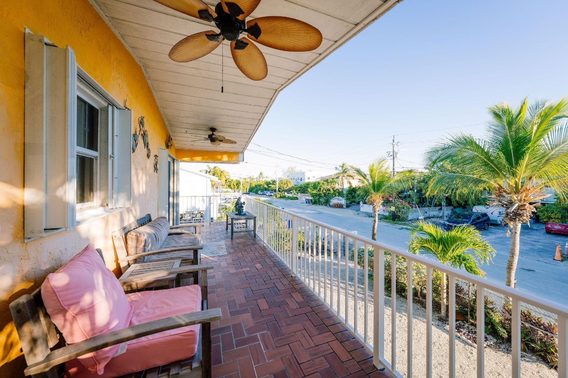 OCEAN SHORES KEY LARGO - Residential