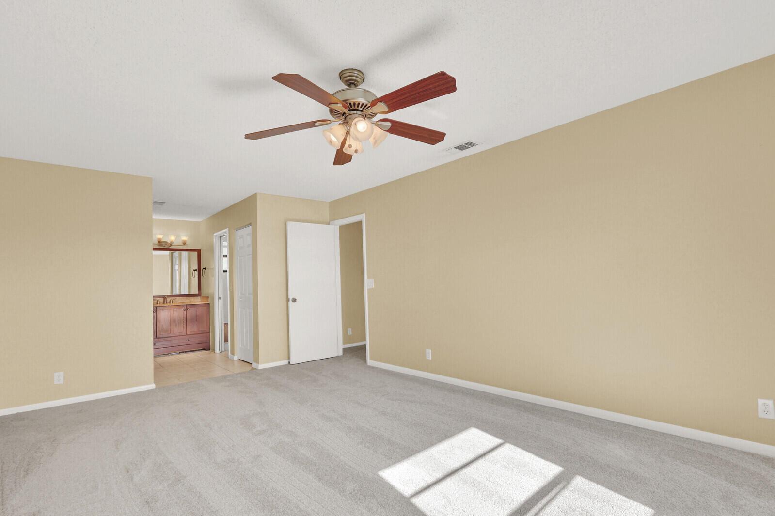 JUPITER VILLAGE TOWNHOMES - Residential Lease