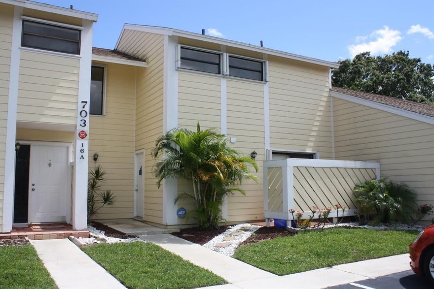 Enjoy coastal living in this bright and spacious 2-bedroom, 2-bathroom home perfectly located near top-rated restaurants, shopping, beaches, and more. This residence offers gorgeous views, an open floor plan, and a relaxing atmosphere--ideal for anyone looking for comfort and convenience.