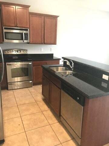 219 SW 7th Street
