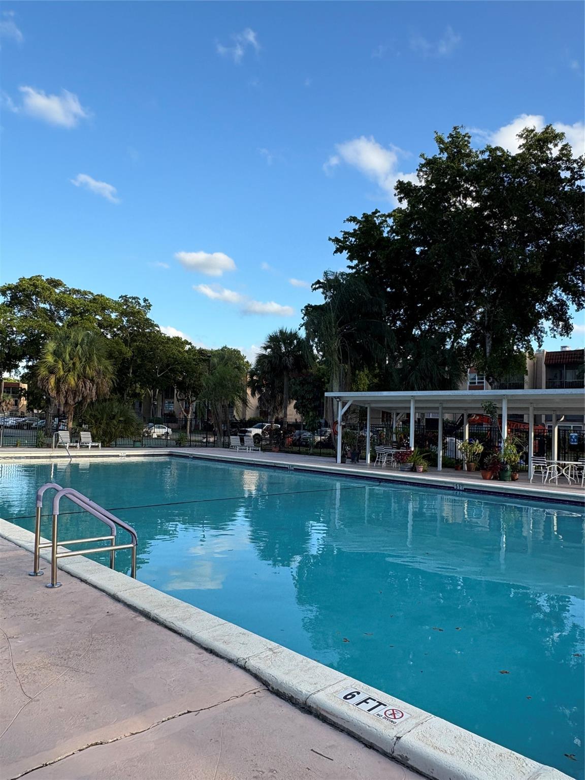 Oakbrook IV, V, VI, Vii C - Residential Lease