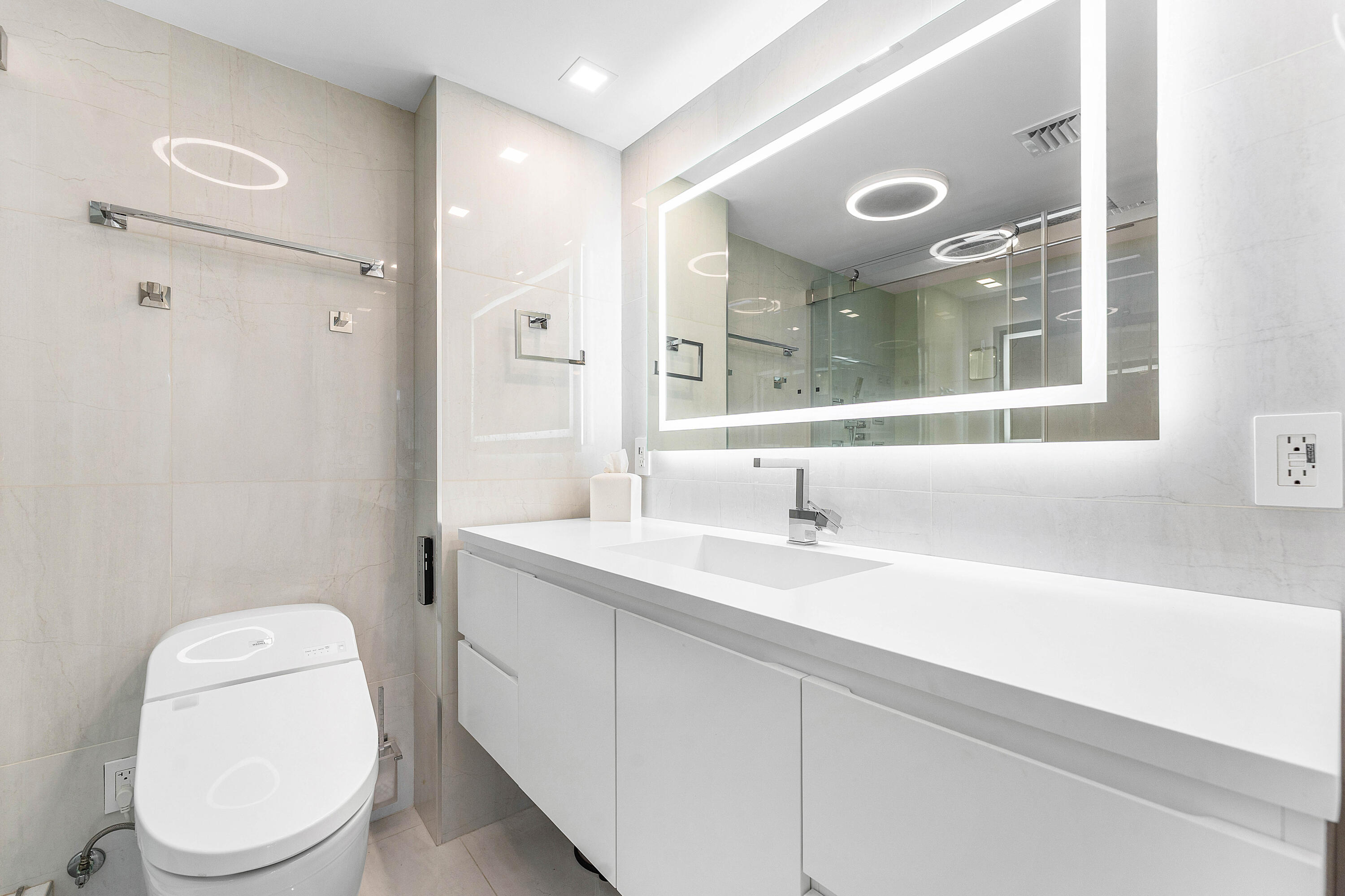 SEAGATE OF HIGHLAND CONDO - Residential