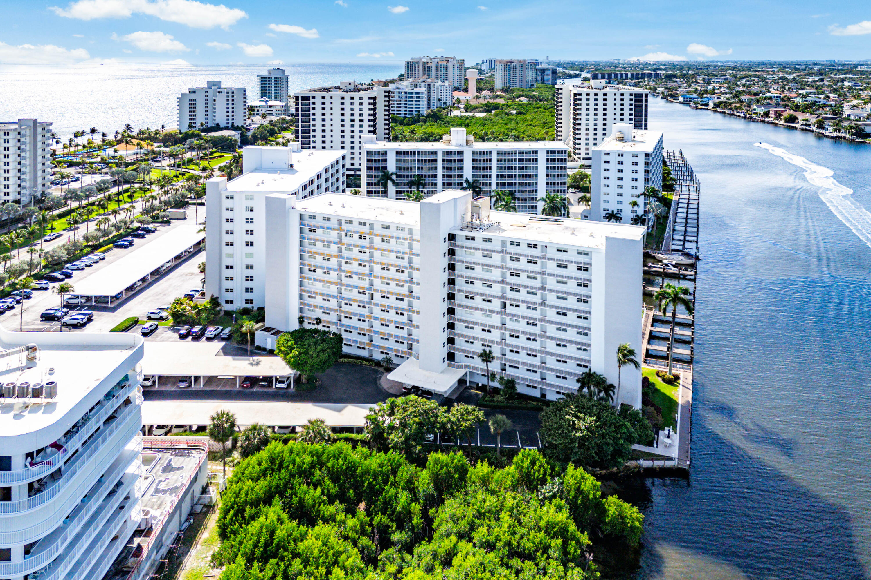 SEAGATE OF HIGHLAND CONDO - Residential