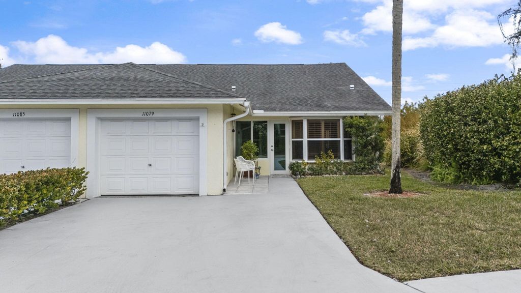 Photo of 11079 SE Sea Pines Circle, Hobe Sound, FL 33455 (MLS # R11161745)