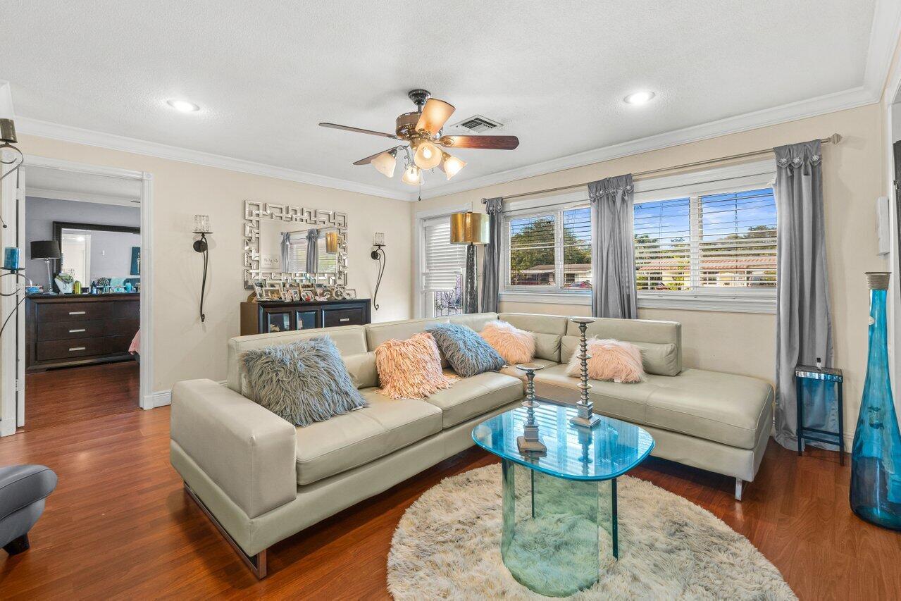 3618 Island Road