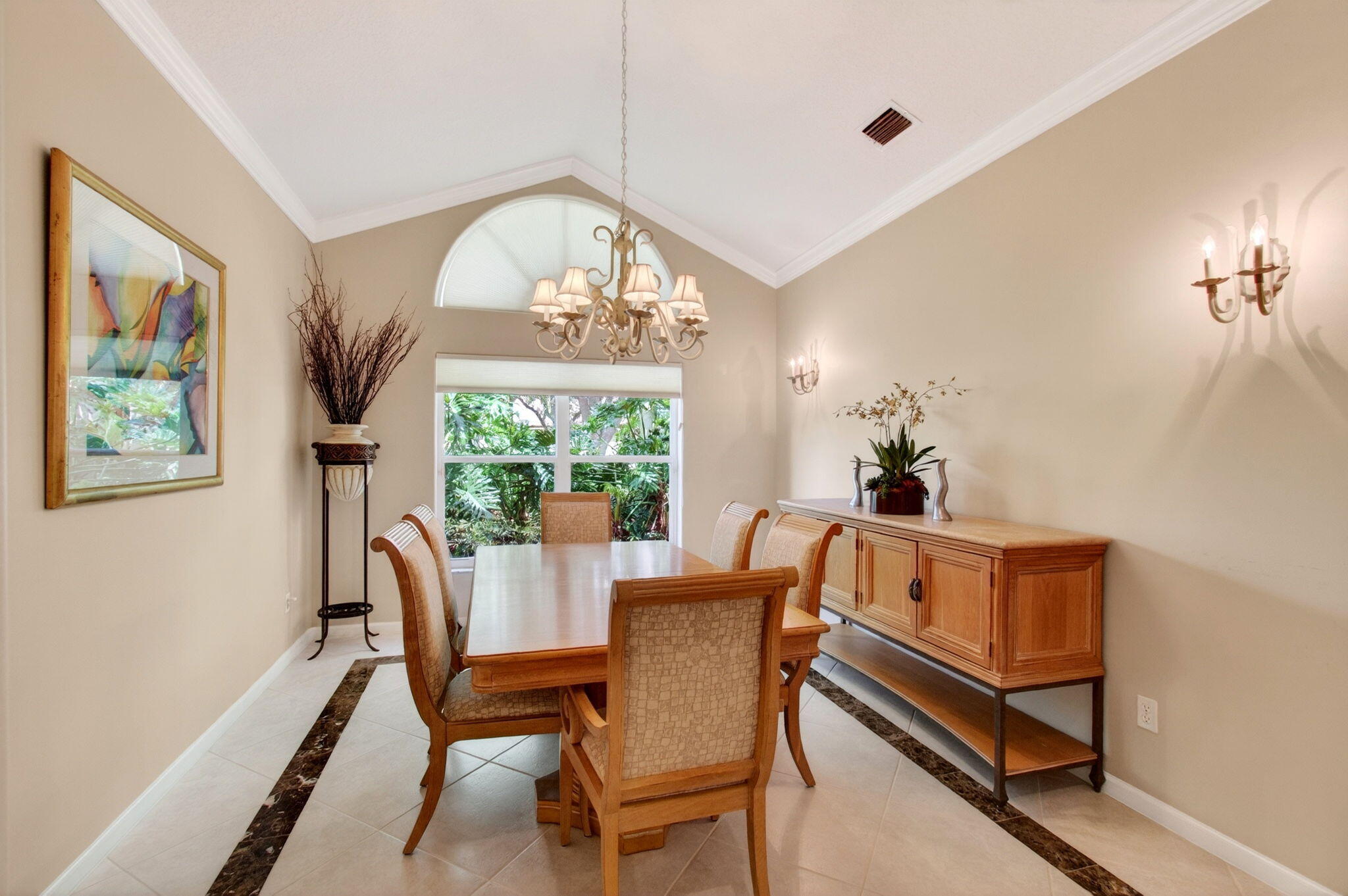 VALENCIA LAKES 1 - Residential