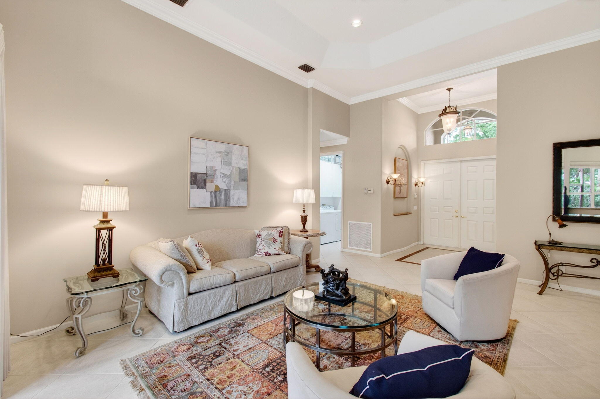 VALENCIA LAKES 1 - Residential