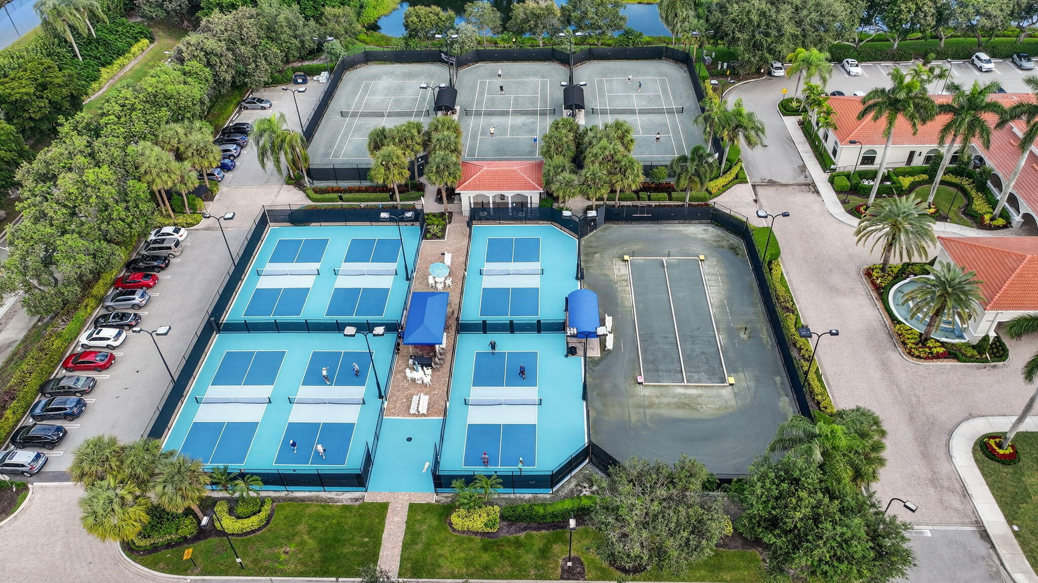 VALENCIA LAKES 1 - Residential