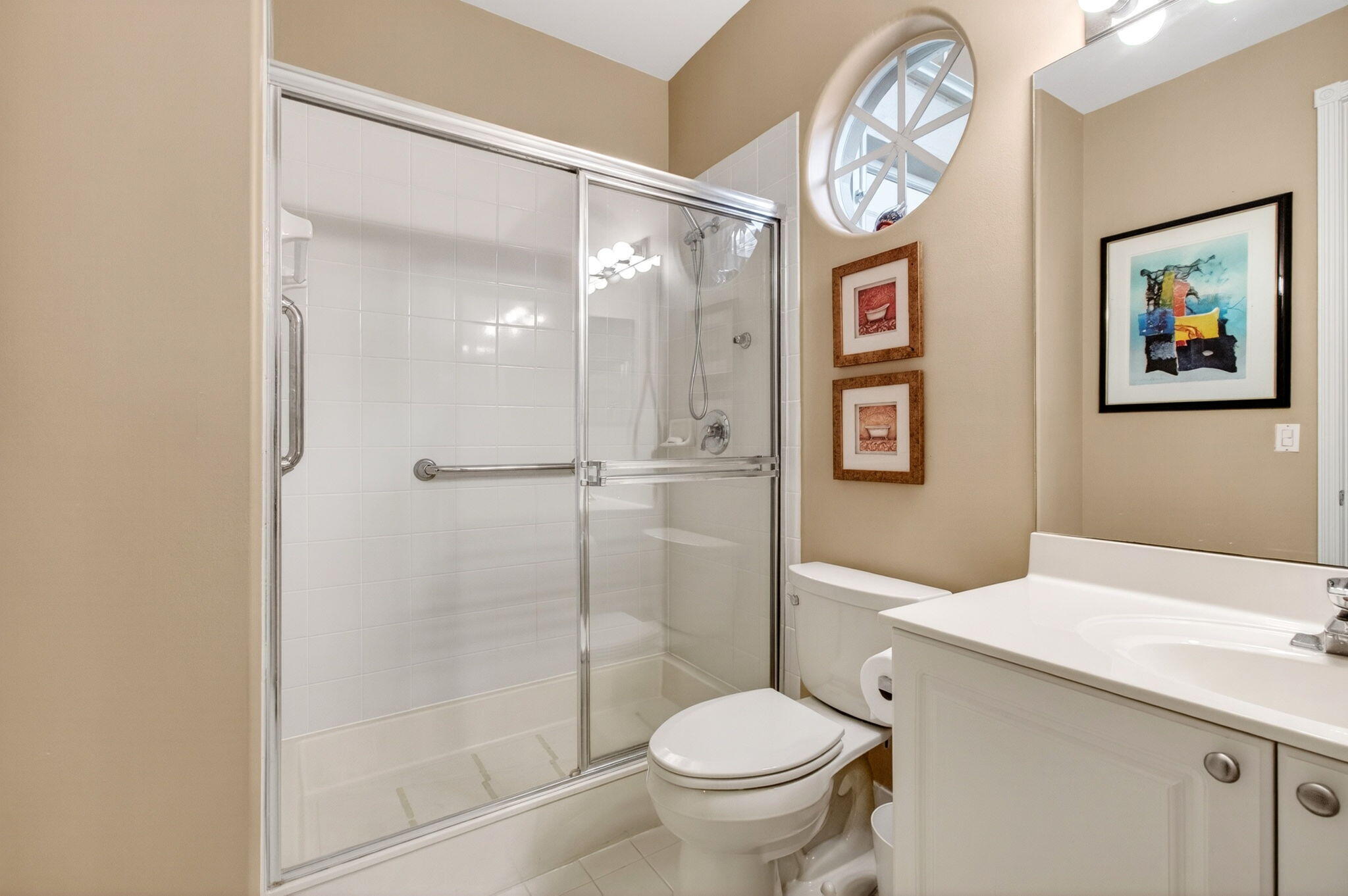 VALENCIA LAKES 1 - Residential