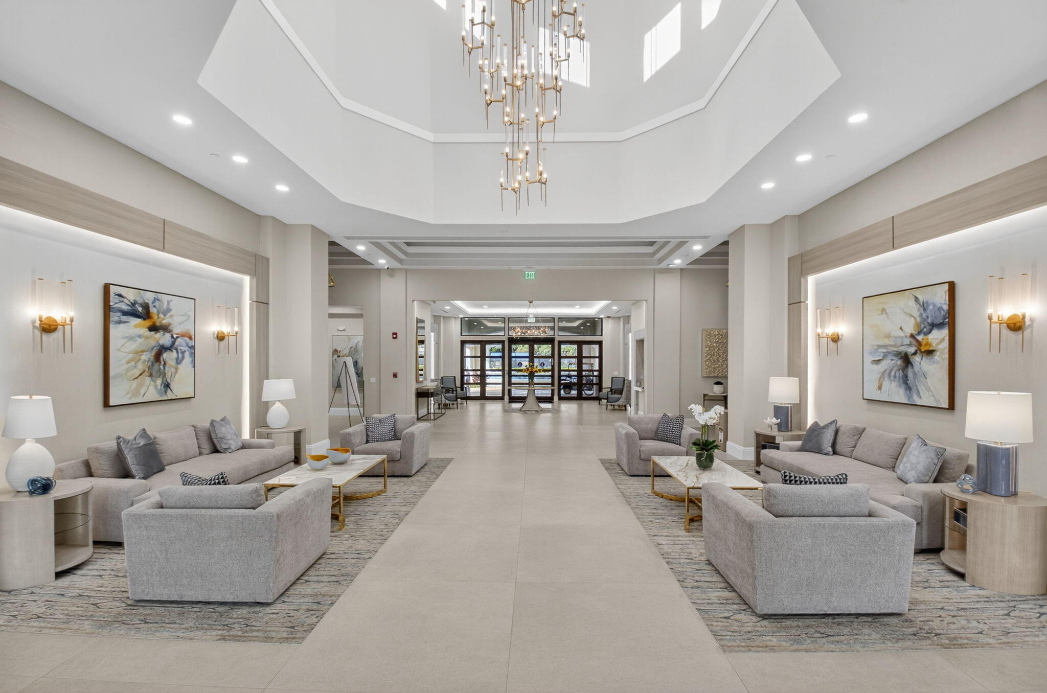 VALENCIA LAKES 1 - Residential