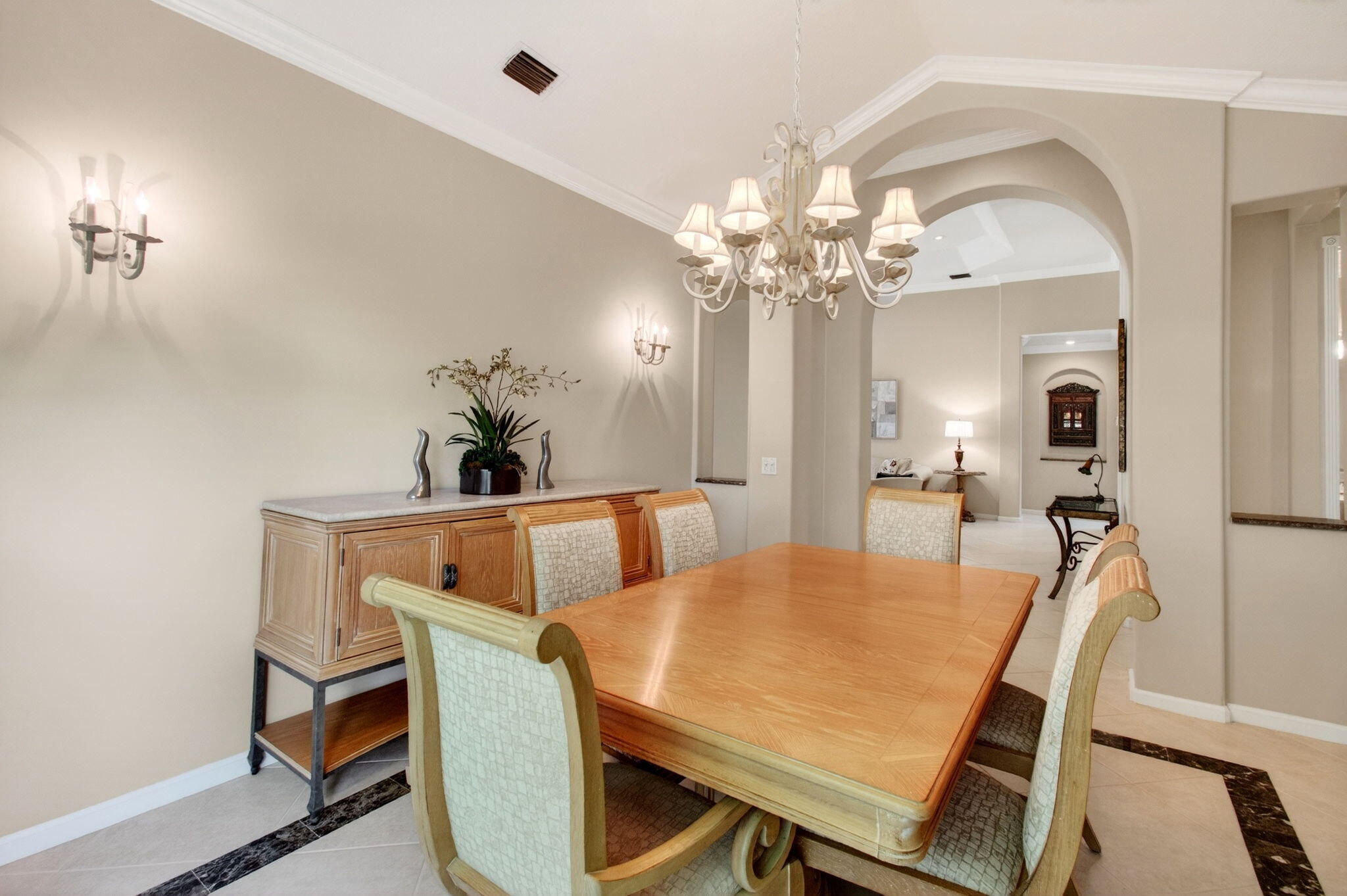 VALENCIA LAKES 1 - Residential