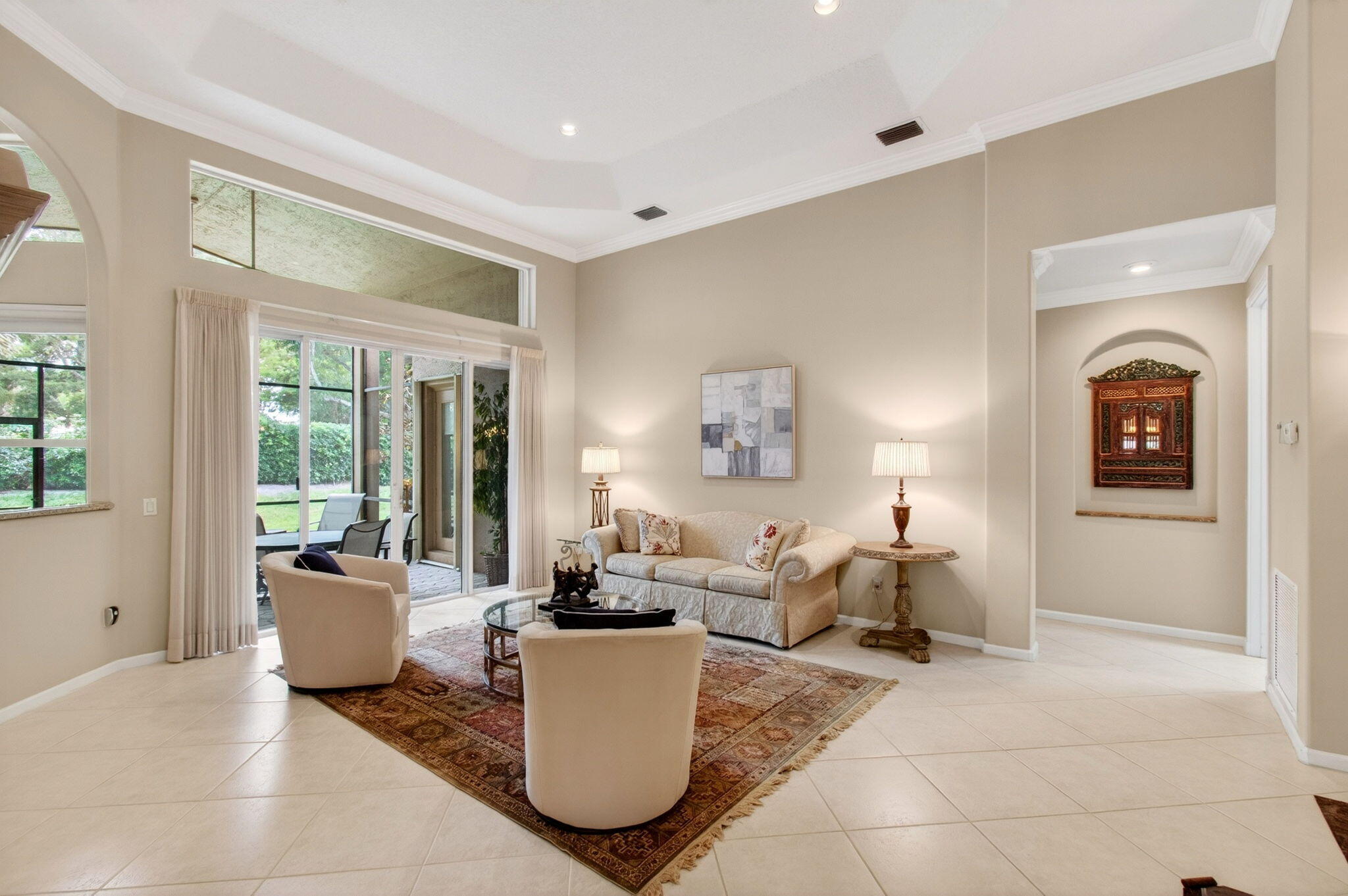 VALENCIA LAKES 1 - Residential