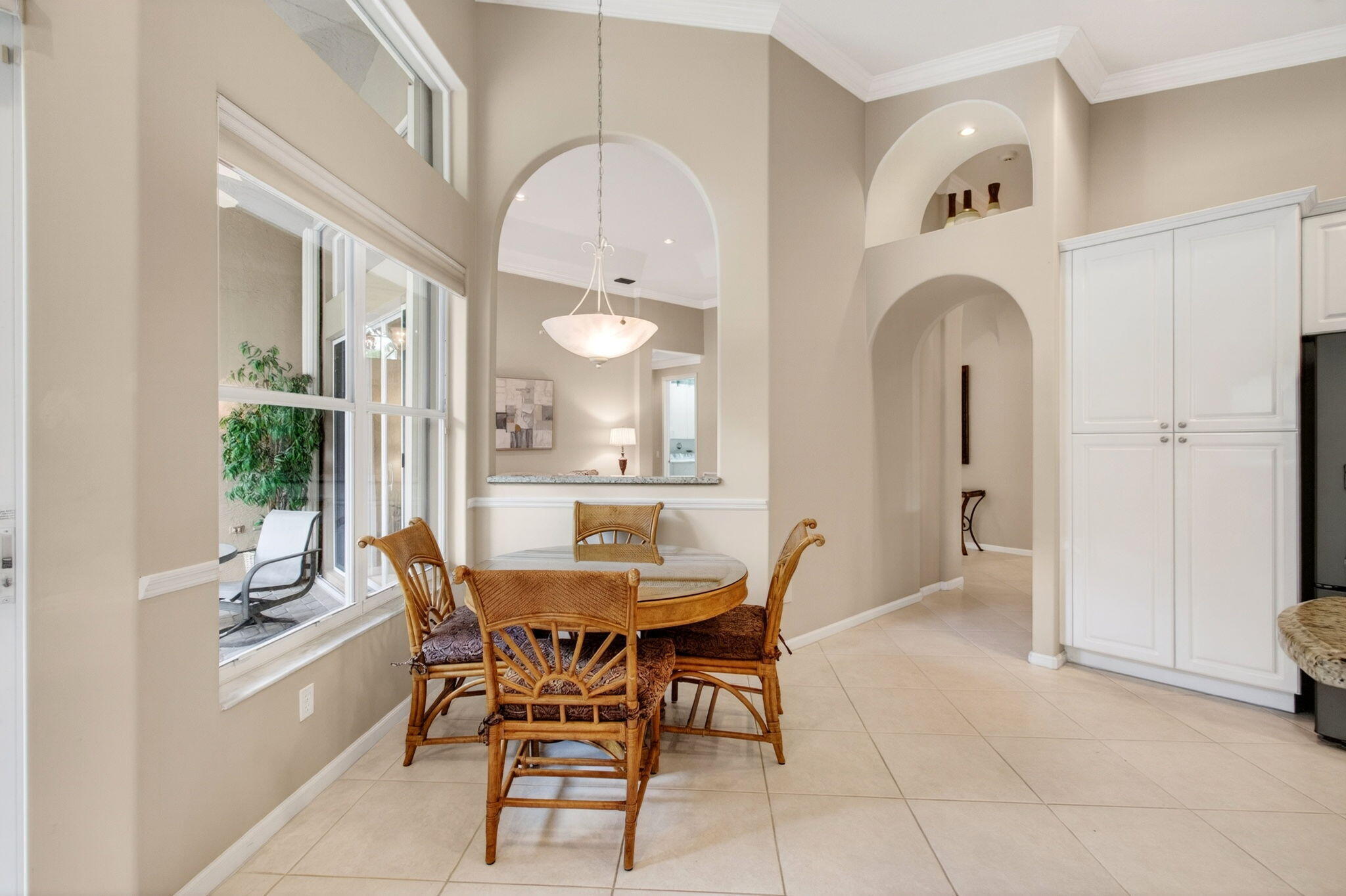 VALENCIA LAKES 1 - Residential