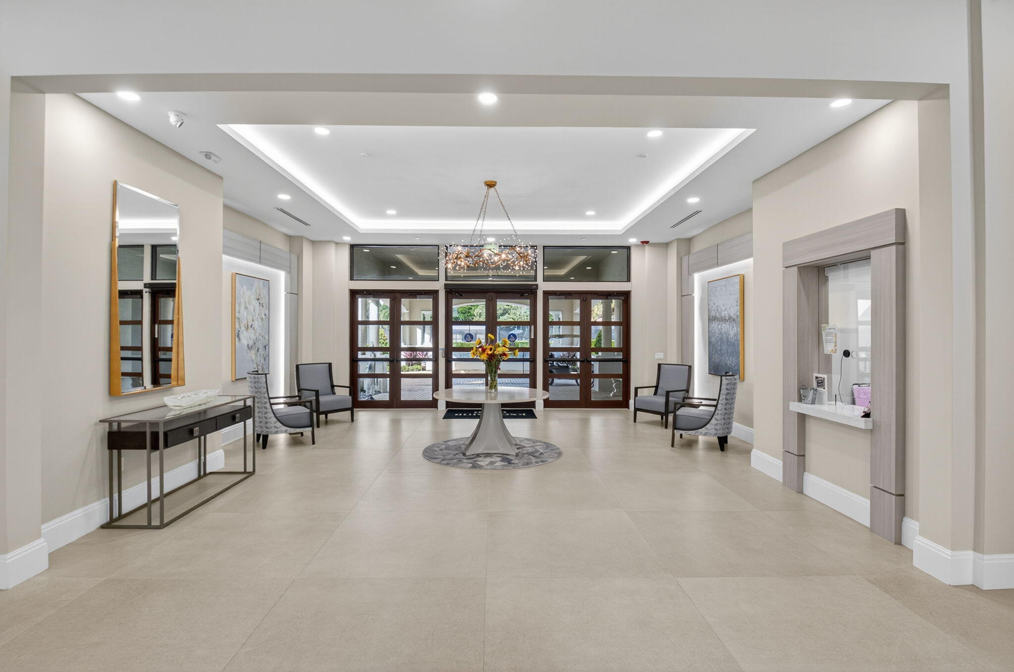 VALENCIA LAKES 1 - Residential