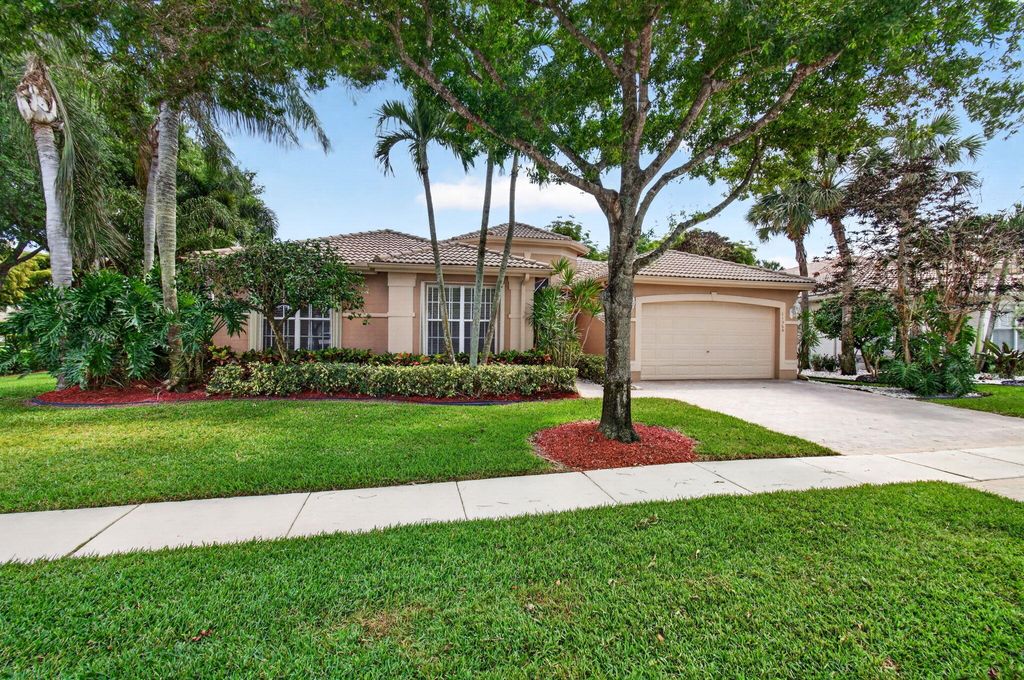 Photo of 11366 Barca Boulevard, Boynton Beach, FL 33437 (MLS # B26013972)