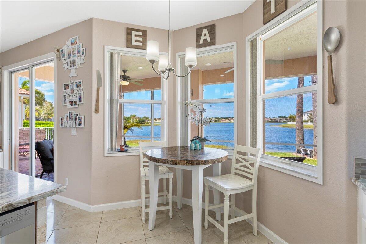 VIZCAYA FALLS - Residential